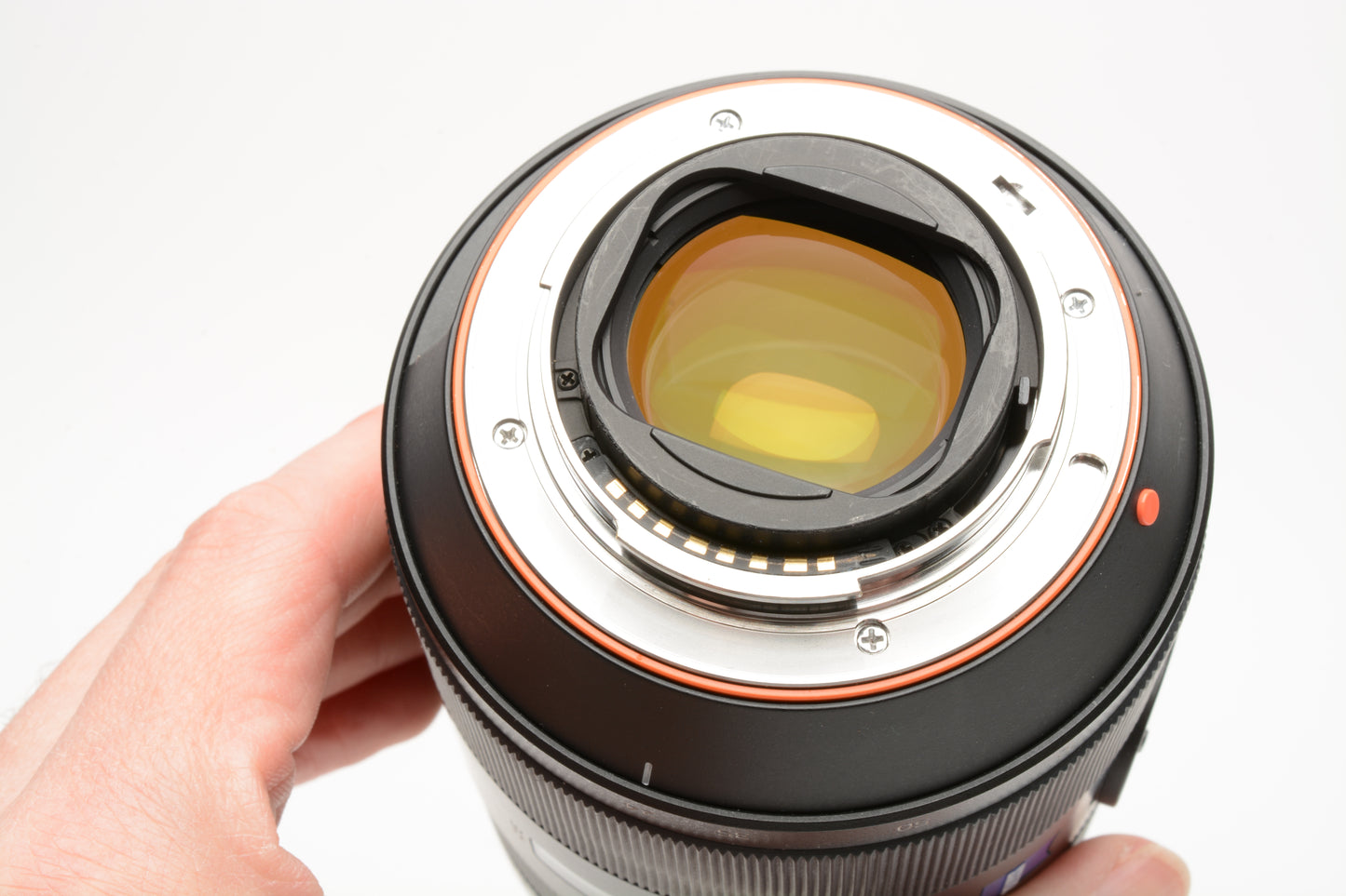 Sony Zeiss 24-70mm f2.8 ZA T* zoom SAL2470Z A-Mount, sharp! w/hood+UV