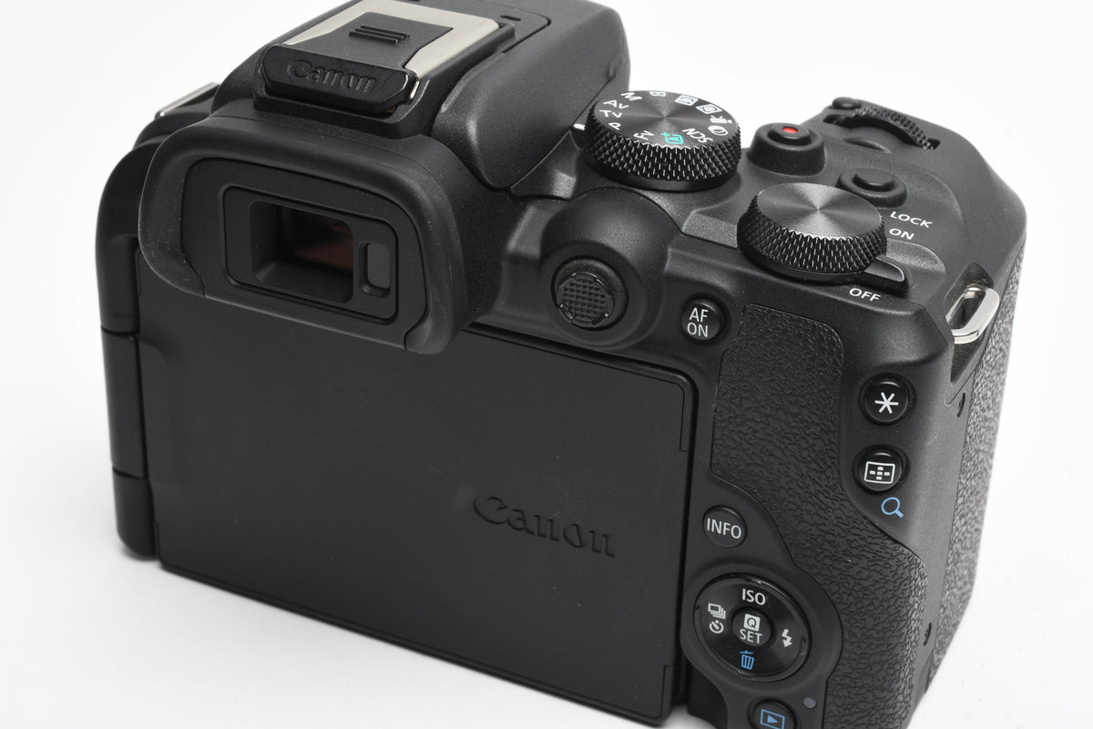 Canon EOS R10 Mirrorless Body w/Canon battery, charger, strap, ≤15,000 Acts