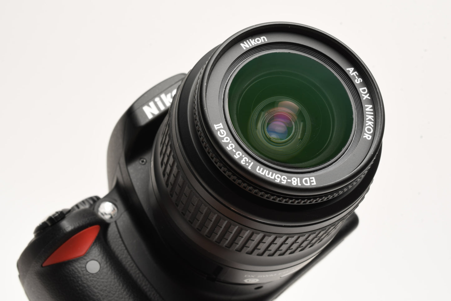 Nikon D40 DSLR body w/Nikkor 18-55mm f3.5-5.6G ED II Boxed, Mint, Only 29 Acts!