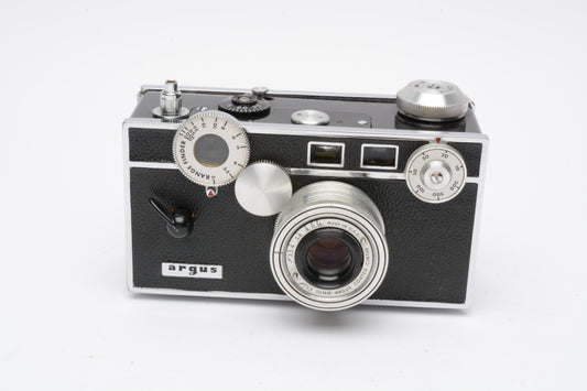 Argus C3 35mm "Brick" Rangefinder camera w/Cintar 50mm f3.5 lens+case, works! Vintage