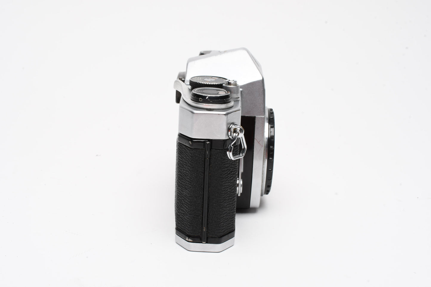 Pentax Spotmatic SP 1000 35mm SLR w/ cap, strap, new seals *FOR PARTS/REPAIR