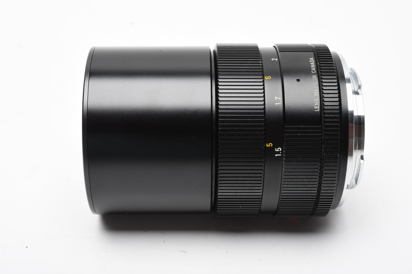 Leica Elmarit R 135mm f2.8 3-Cam Portrait lens, Great, Very sharp!