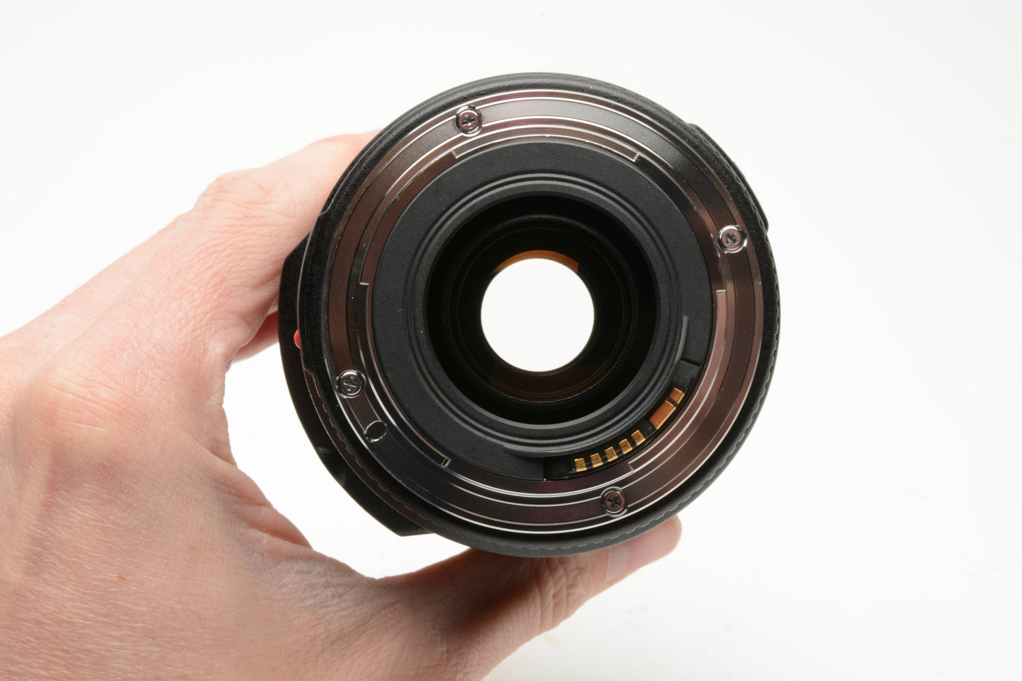 Canon EF 70-300mm f4-5.6 IS USM zoom lens, caps, hood, box, Mint-