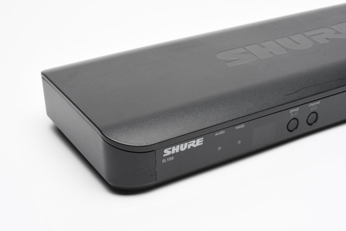 Shure BLX88 H8 512-542MHz Wireless Receiver w/Power supply