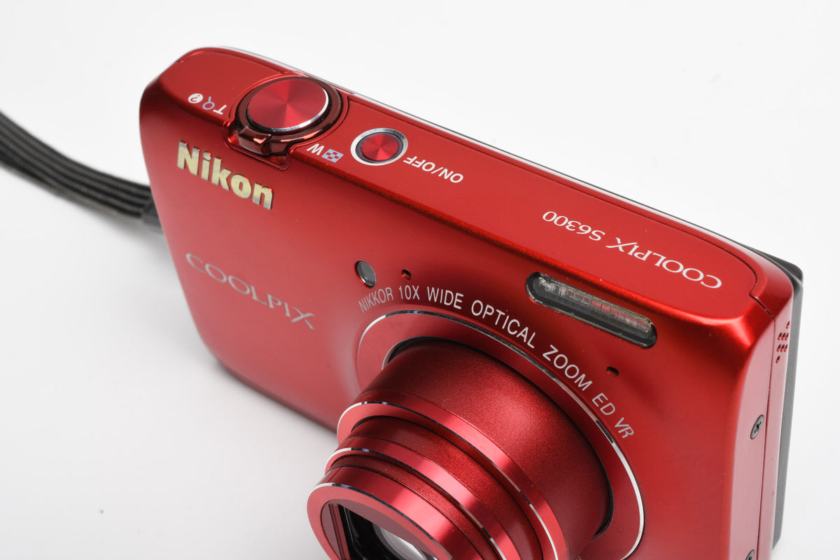 Nikon Coolpix S6300 16MP Digital Point&Shoot (Red), Batt+Charger, Great