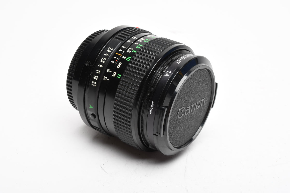 Canon FD 28mm f2.8 wide angle lens, caps, 1A, Mint-, Box
