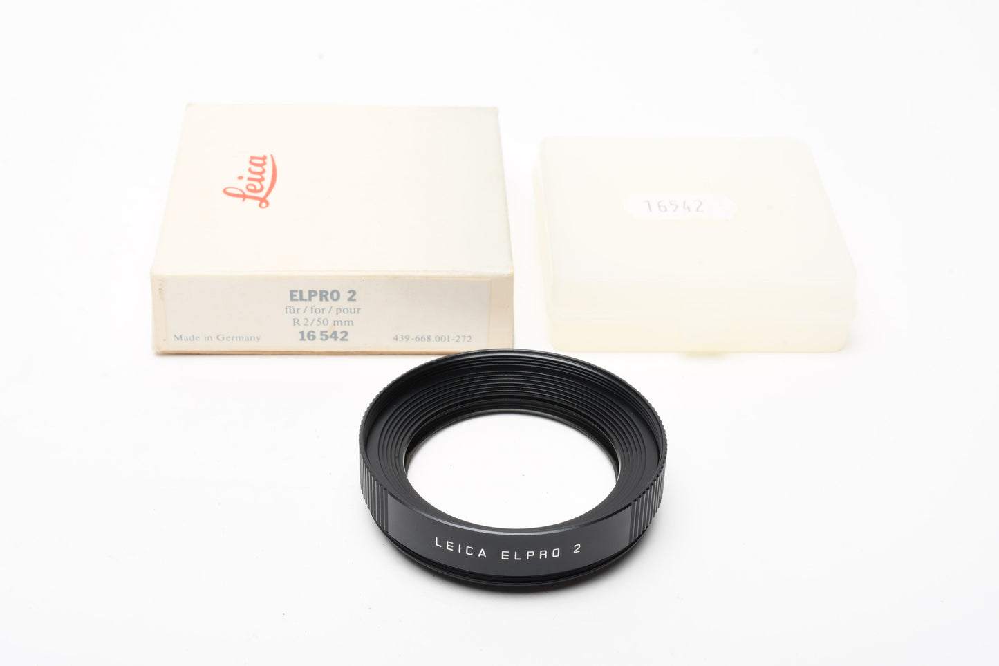 Leica 16542 ELPRO Close-up lens for 50mm F2 R lens, Mint, Boxed