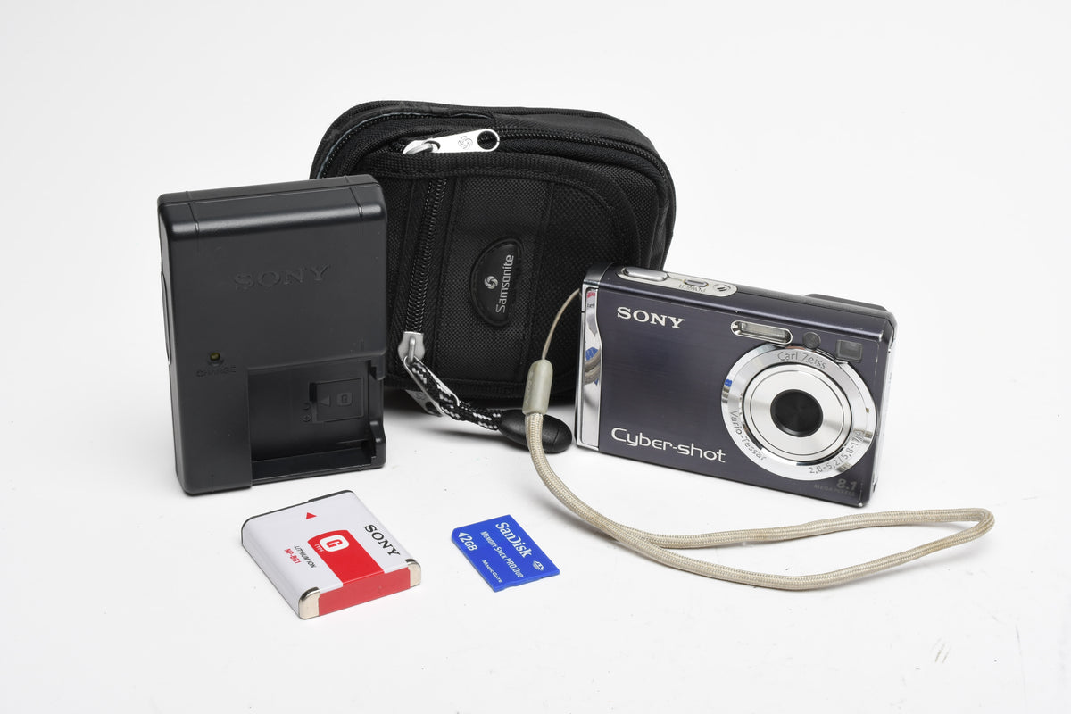 Sony Cyber-Shot DSC-W90 8.1MP Digital Point&Shoot camera, Case, Tested