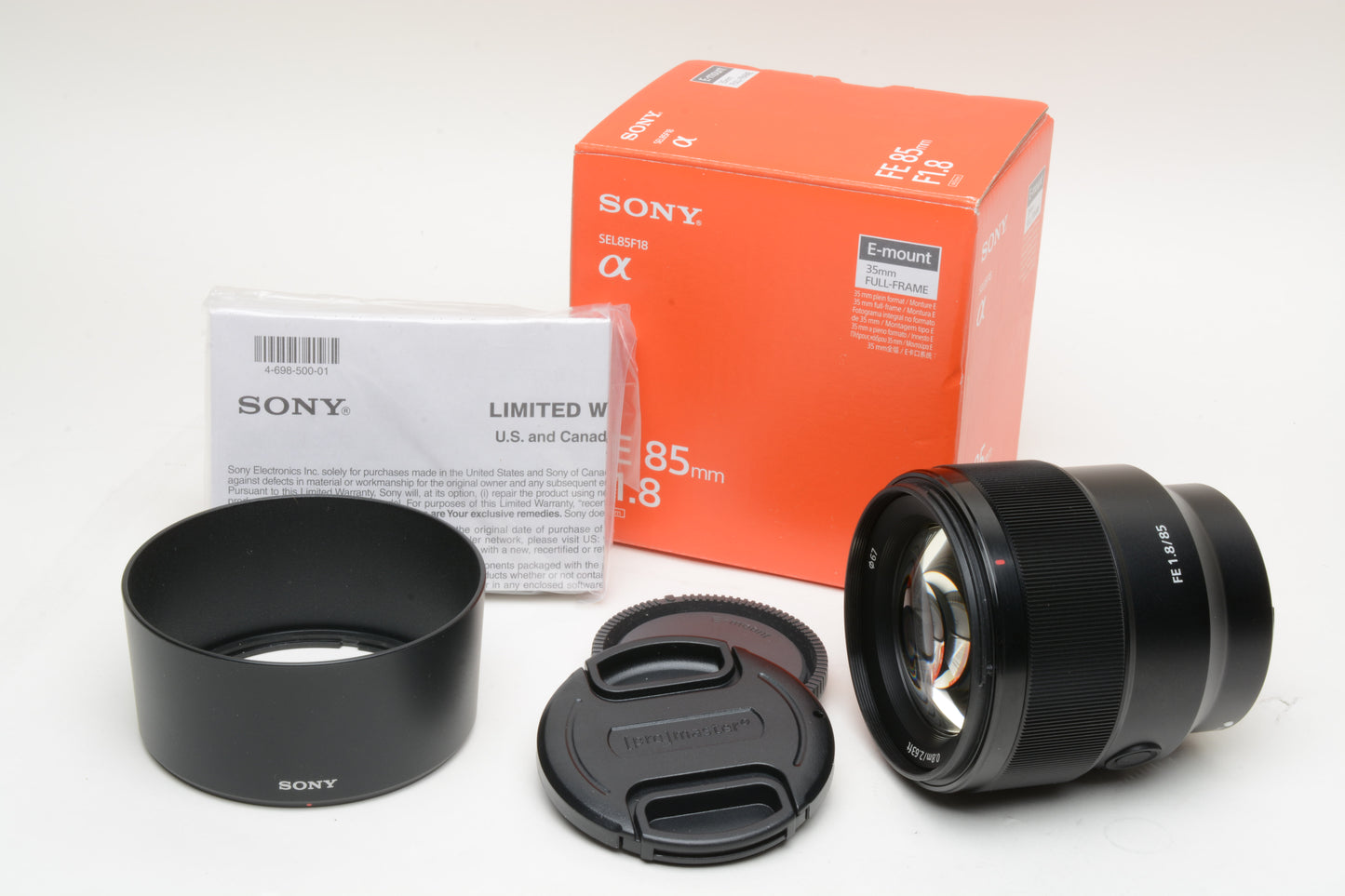 Sony FE 85mm f1.8 lens  w/caps, hood, Boxed, USA, Mint-