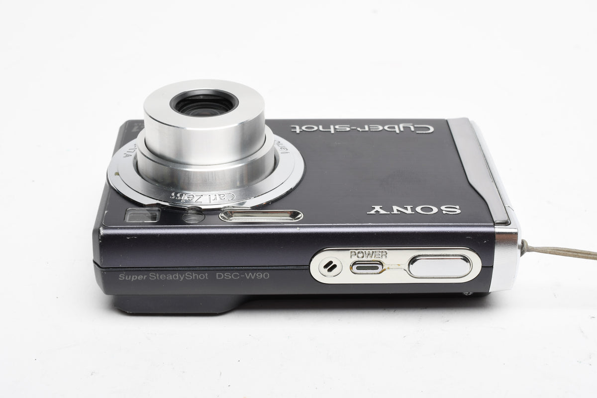 Sony Cyber-Shot DSC-W90 8.1MP Digital Point&Shoot camera, Case, Tested