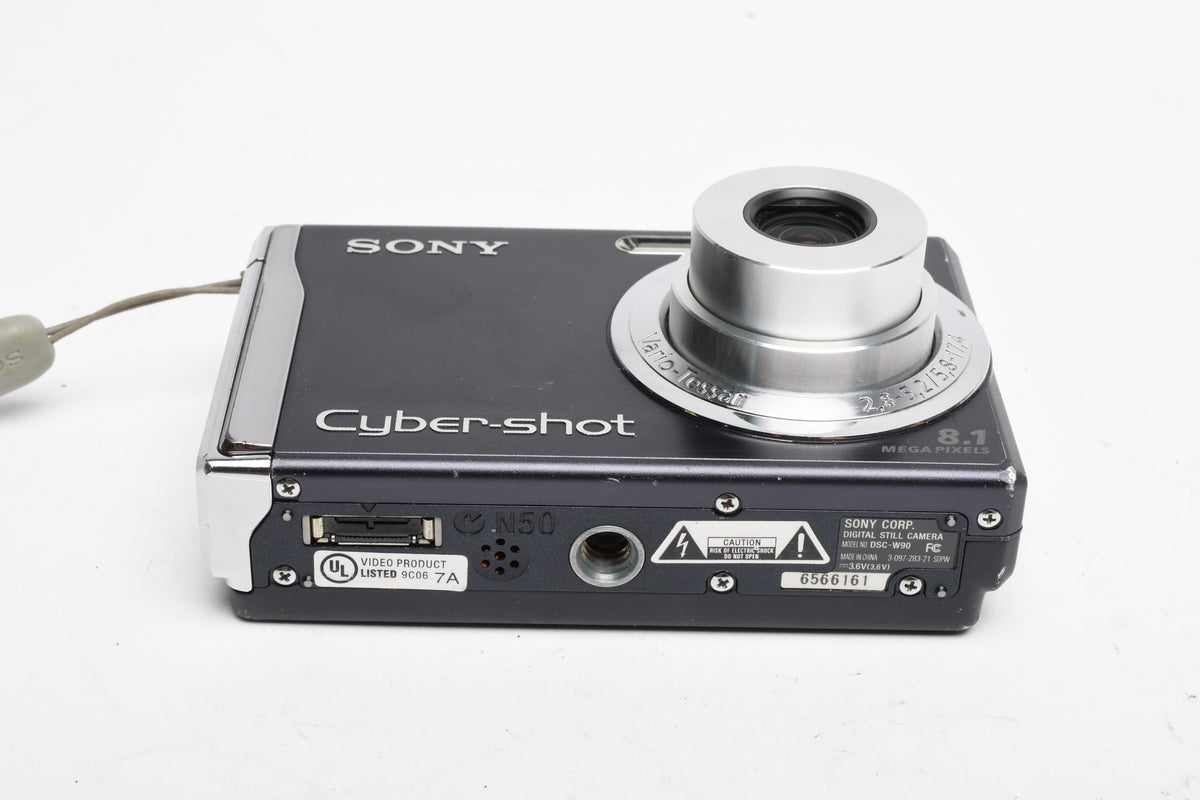 Sony Cyber-Shot DSC-W90 8.1MP Digital Point&Shoot camera, Case, Tested
