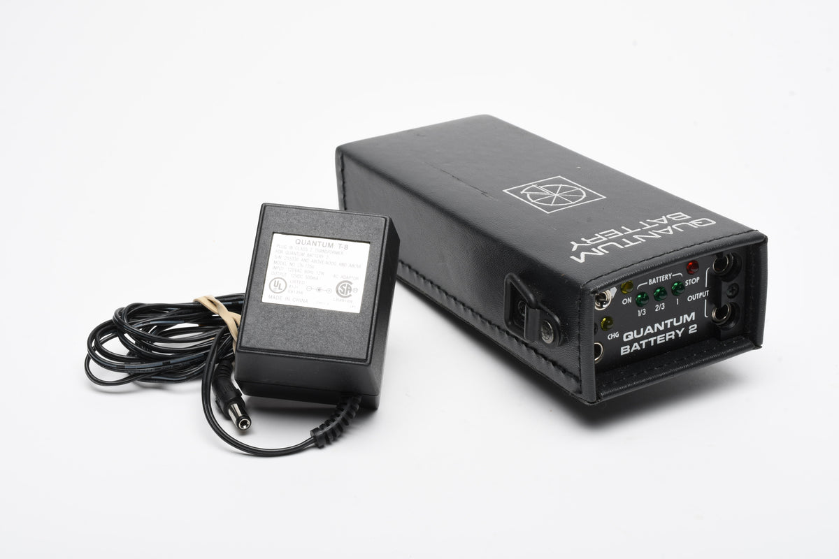 Quantum Battery 2 Flash power w/AC Adapter/charger, Tested, Great!