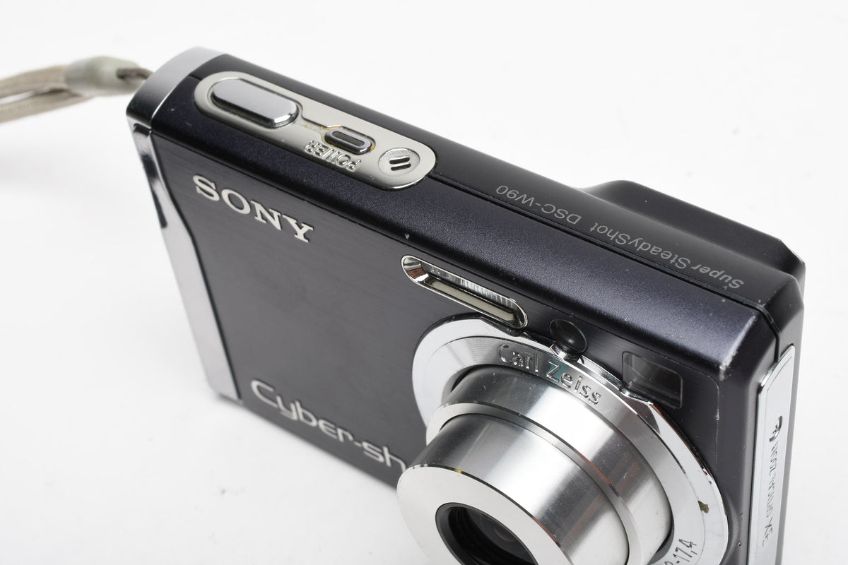 Sony Cyber-Shot DSC-W90 8.1MP Digital Point&Shoot camera, Case, Tested