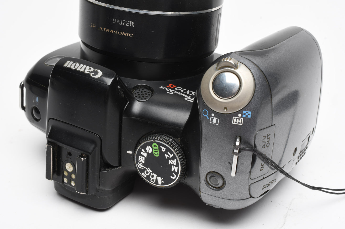 Canon Powershot SX10IS 10MP Digital Point&Shoot camera