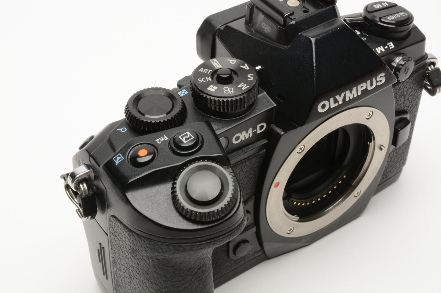 Olympus OM-D E-M1 16.3MP Micro 4/3 body, 19K Acts, Great! 2Batts+flash