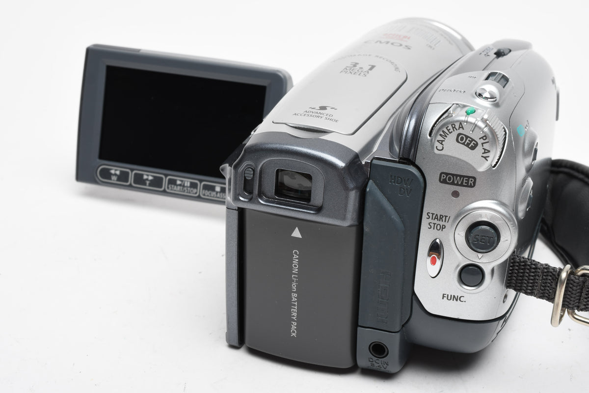 Canon HV20 Mini DV Camcorder, 2batts, AC/Charger, remote, Tested, Great!
