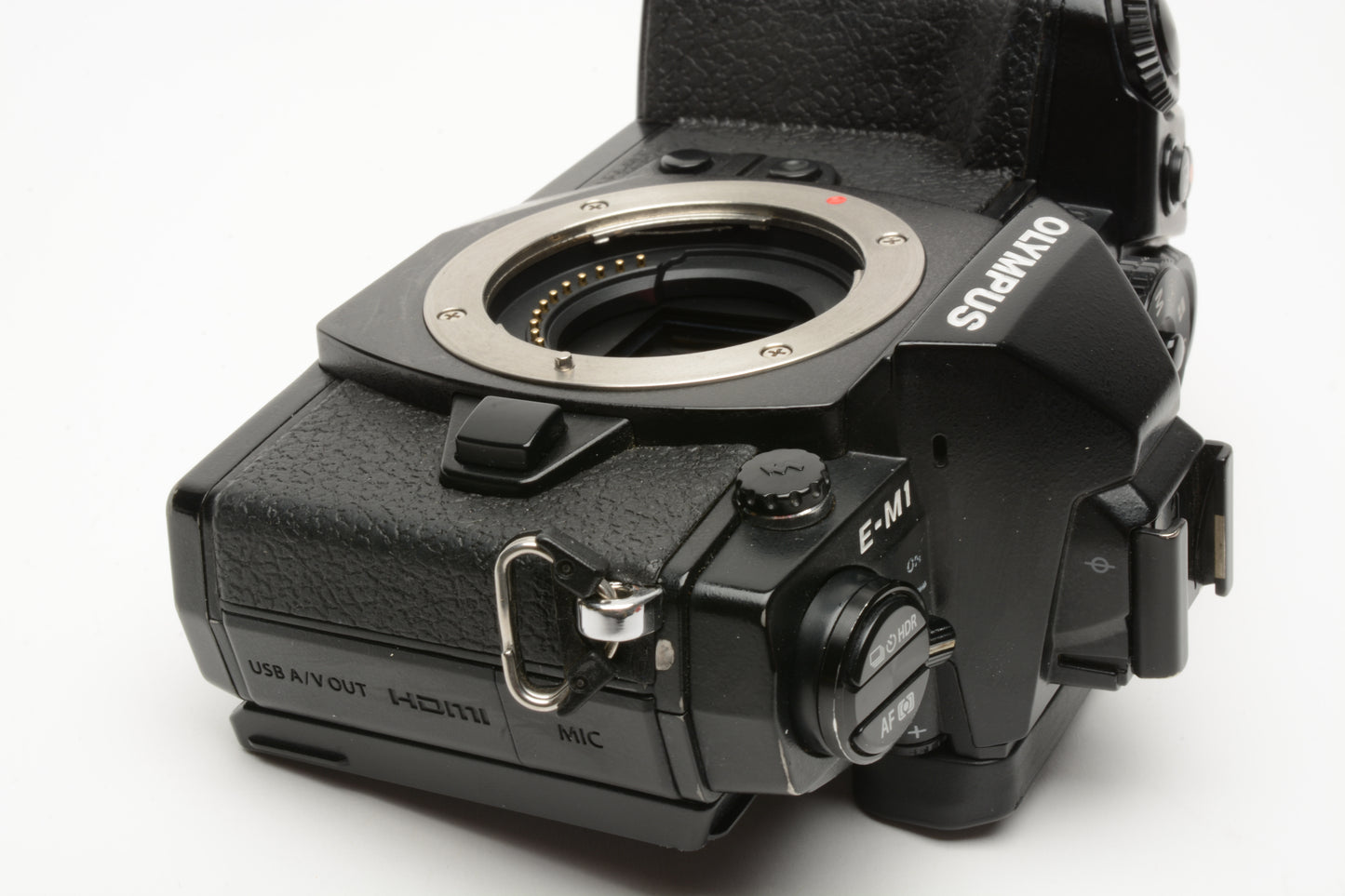 Olympus OM-D E-M1 16.3MP Micro 4/3 body, 19K Acts, Great! 2Batts+flash