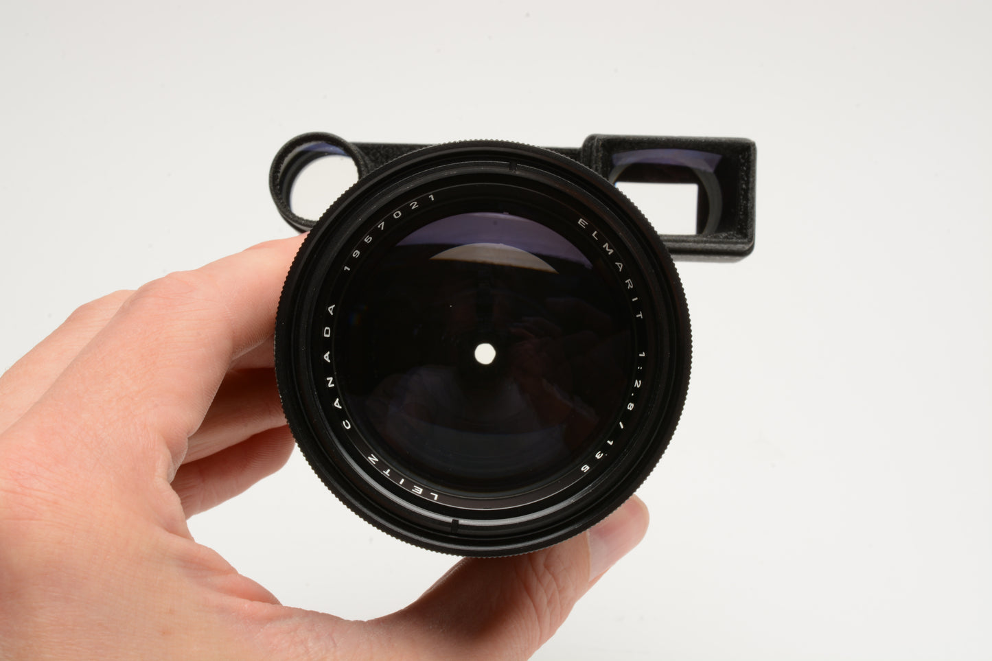 Leica Elmarit-R 135mm F2.8 Canada lens w/Goggles and caps, Nice!