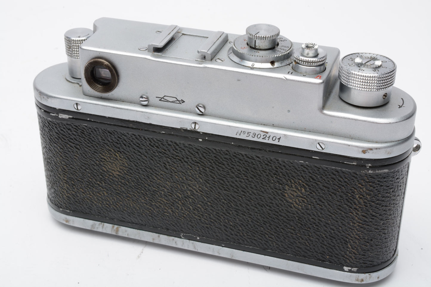 Zorki-4 35mm Rangefinder Camera body only w/Case, Works!  Clean condition, Vintage