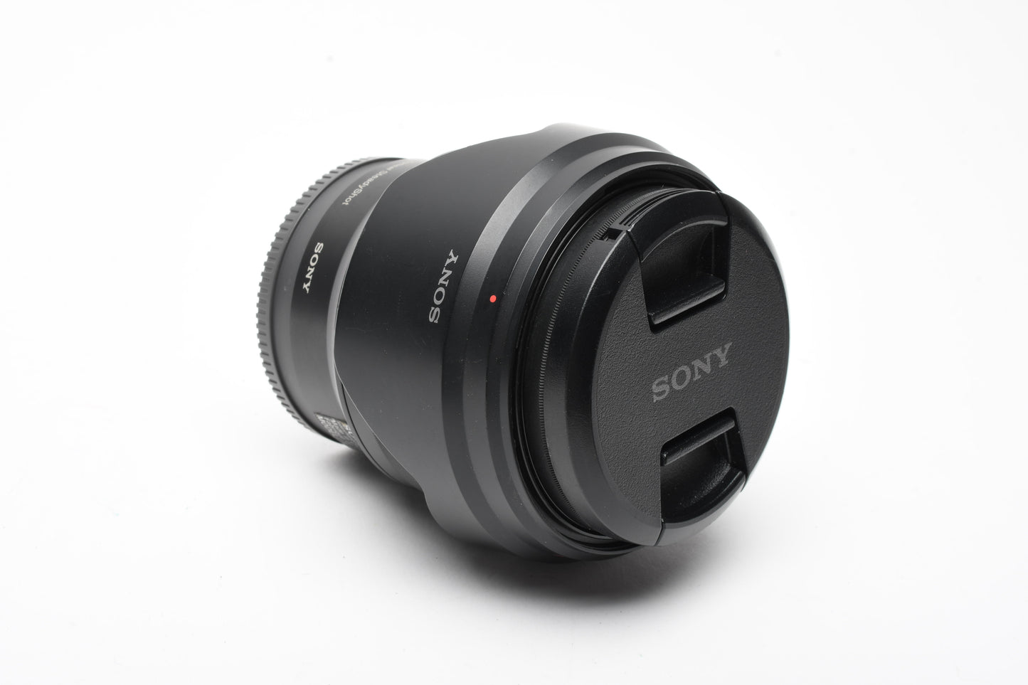 Sony 10-18mm f4 OSS zoom lens SEL1018 w/Hood, caps, UV, Sharp!