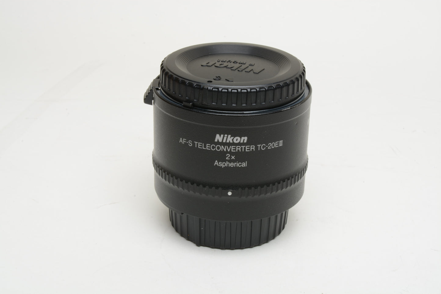 Nikon AF-S TC-20E III 2X Aspherical Teleconverter TC20EIII, boxed, Mint