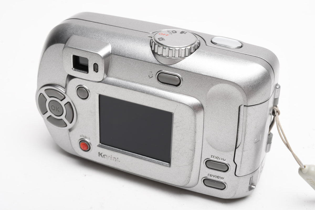 Kodak EasyShare C310 4MP Digital Point&Shoot camera (Silver), Strap, Good