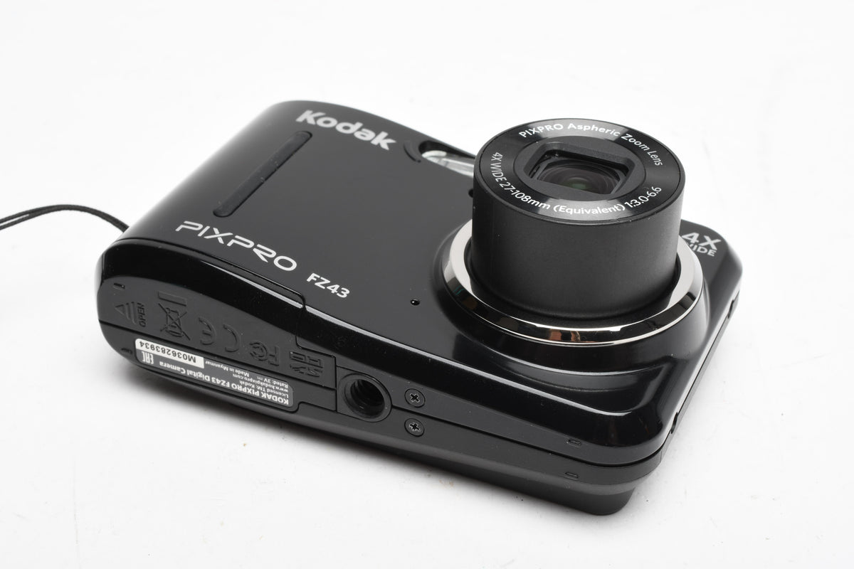 Kodak FZPro FZ43 16MP Digital Point&Shoot camera (Black), Strap, Great!