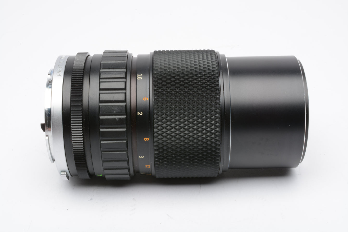 Olympus 75-150mm F4 MF lens OM mount, caps, case, clean, tested