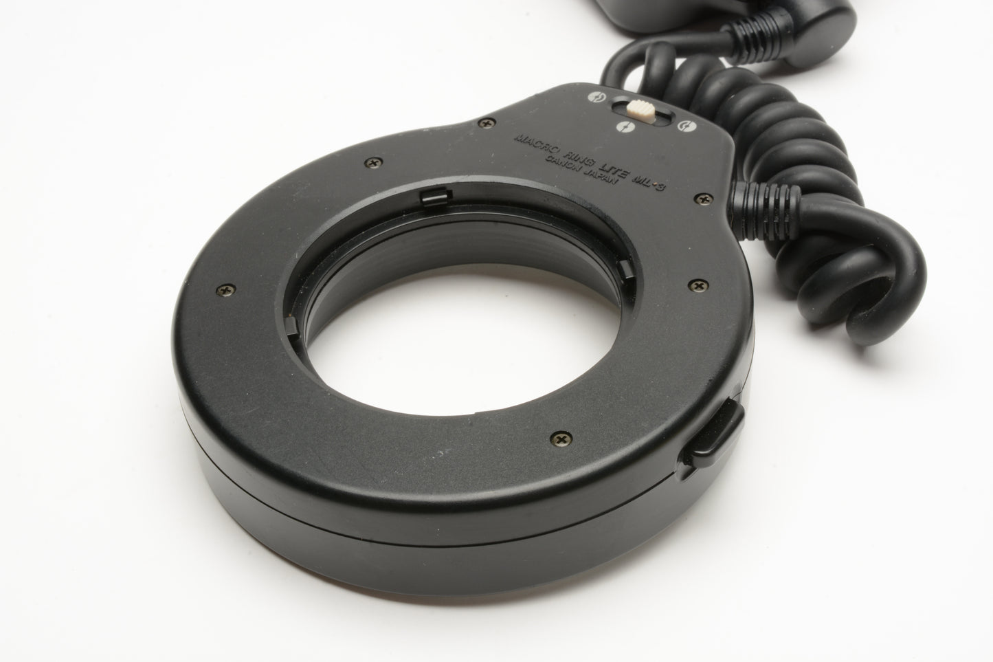 Canon Macro Ring Lite ML-3 TTL macro flash, tested, works well, Nice macro