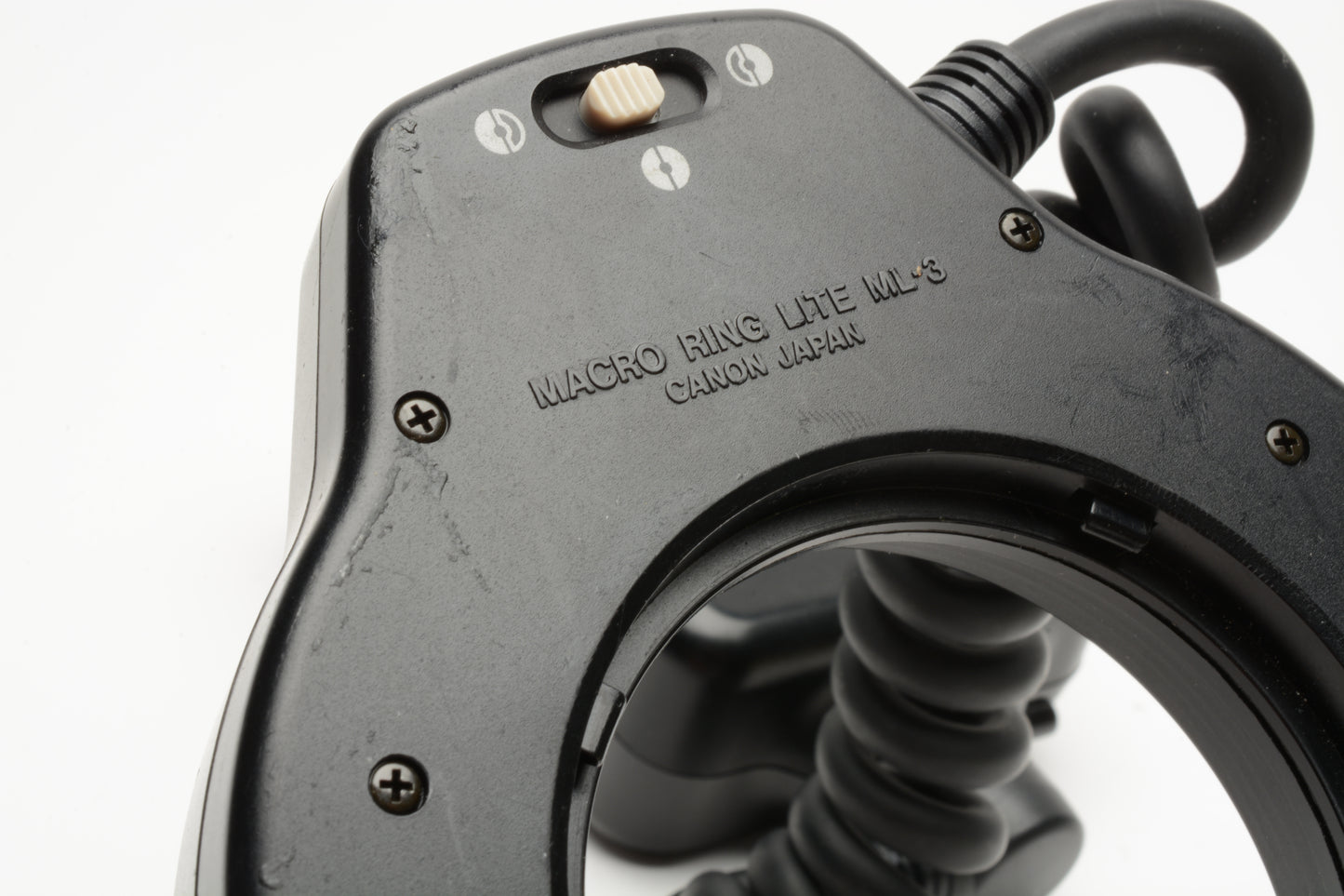Canon Macro Ring Lite ML-3 TTL macro flash, tested, works well, Nice macro