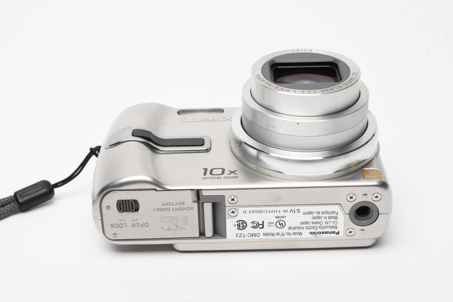 Panasonic Lumix DMC-TZ3 7.2MP Digital Point&Shoot camera, case, manual, Tested