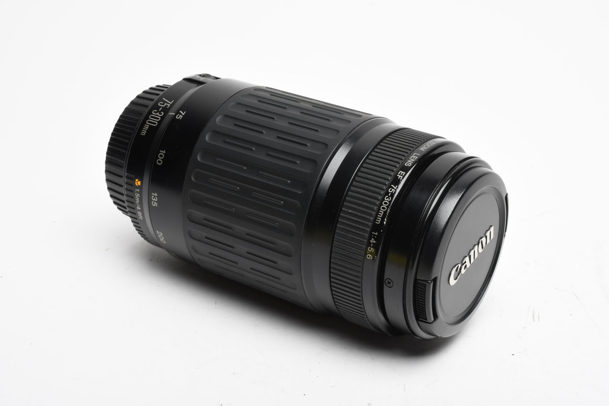 Canon EF 75-300mm f4-5.6 Telephoto zoom, caps, Great!