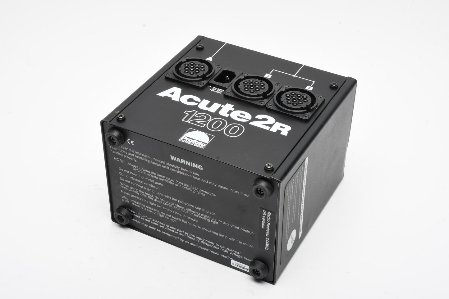 Profoto Acute 2R 1200W Flash Lighting Kit w/2 Acute D4 Heads, Case, Great!