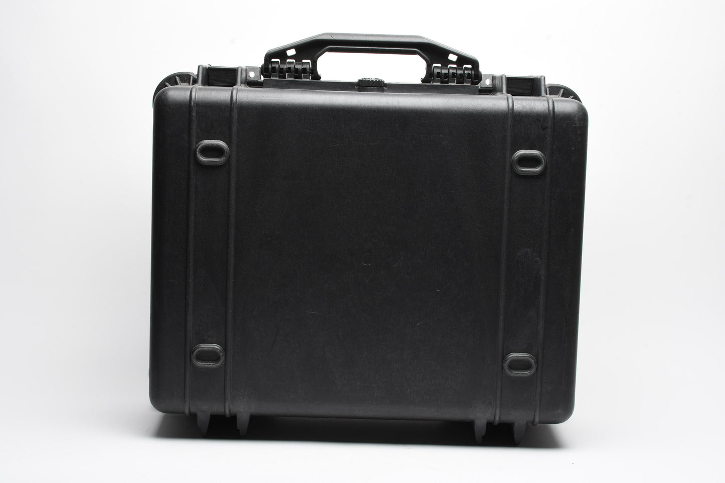 Pelican 1550 Black weatherproof case 20.7 × 17.2 × 8.4", clean, w/cut-up foam