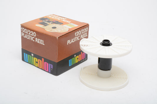 Unicolor 120/220 Plastic Reel #324, NIB