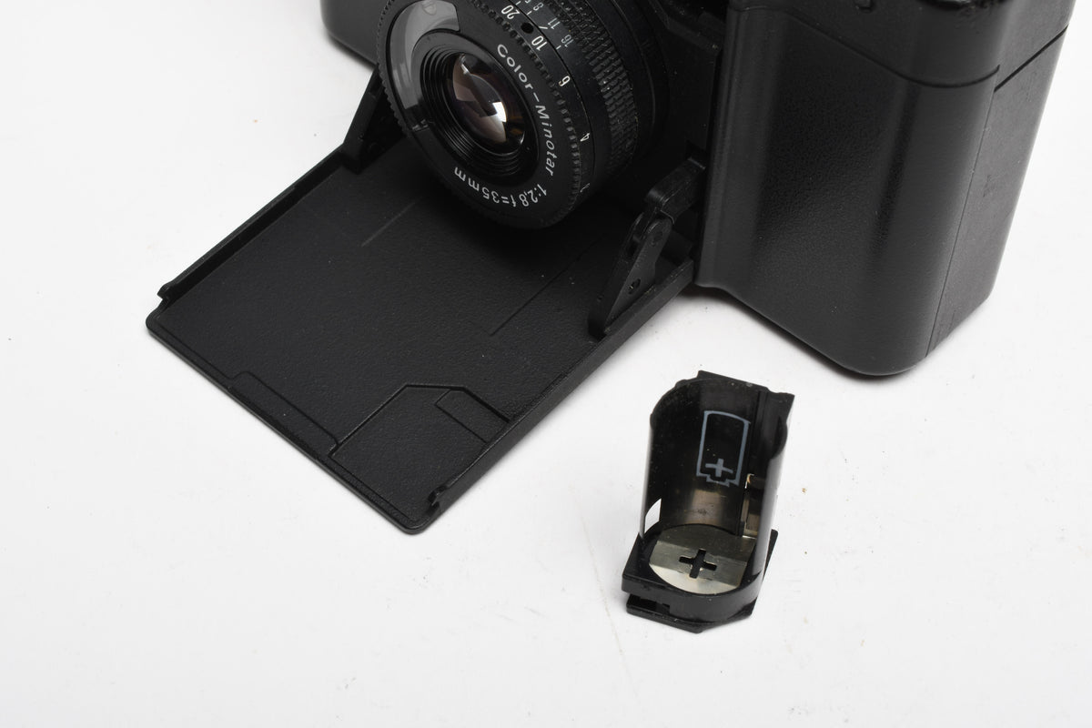 Minox 35 ML 35mm Point&Shoot w/35mm f2.8 Color-Minotar lens, Jewel case, Nice