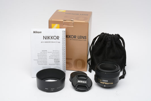 Nikon AF-S Nikkor 50mm f1.8G Lens, boxed, USA MFR #2180 Hood+caps+pouch