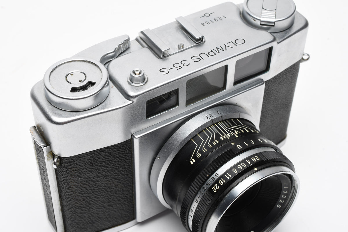 Olympus 35 S 35mm Rangefinder Camera w/4.8cm f2.8, Case, Works!