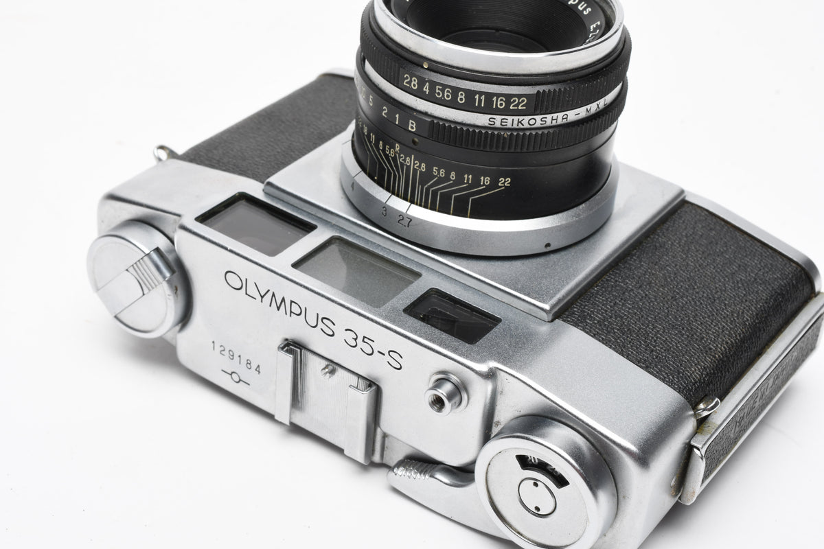 Olympus 35 S 35mm Rangefinder Camera w/4.8cm f2.8, Case, Works!