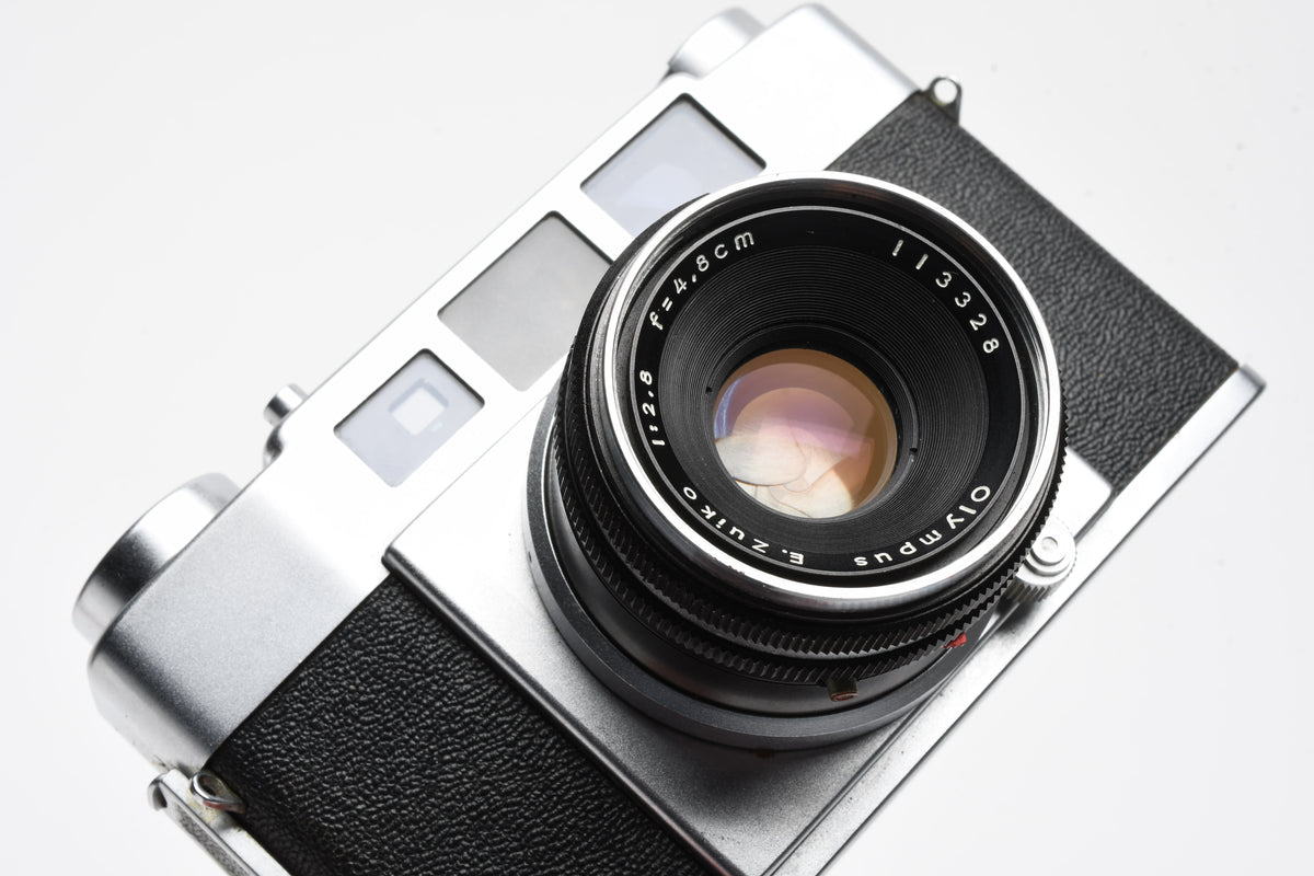 Olympus 35 S 35mm Rangefinder Camera w/4.8cm f2.8, Case, Works!