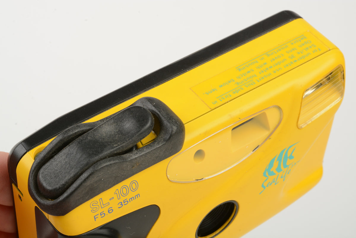 Sealife Underwater 35mm Camera SL-100 F5.6 35mm Underwater camera, Tested, Good!