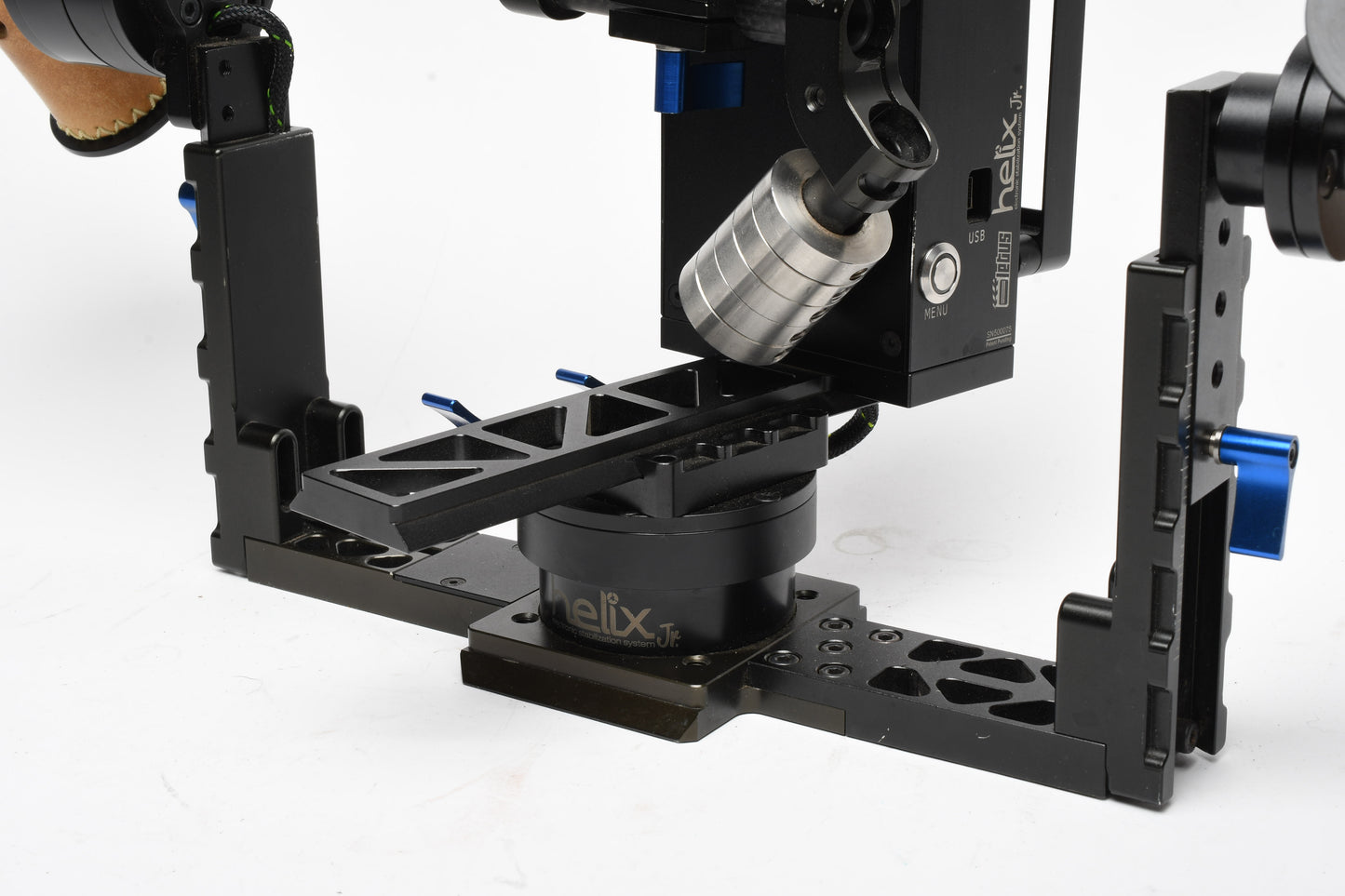 Letus Helix Jr. 3-Axis Electronic Gimbal Stabilizer Kit, Pelican 1550 Case, Great!