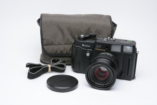 Fuji Fujifilm GW670II Pro 6x7 Camera w/Fujinon 90mm F3.5, case, manual, strap