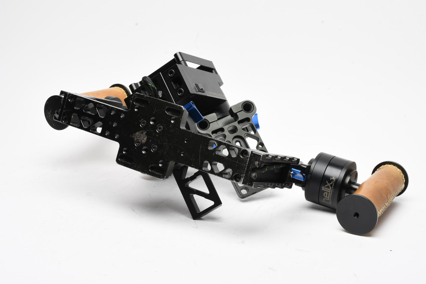Letus Helix Jr. 3-Axis Electronic Gimbal Stabilizer Kit, Pelican 1550 Case, Great!