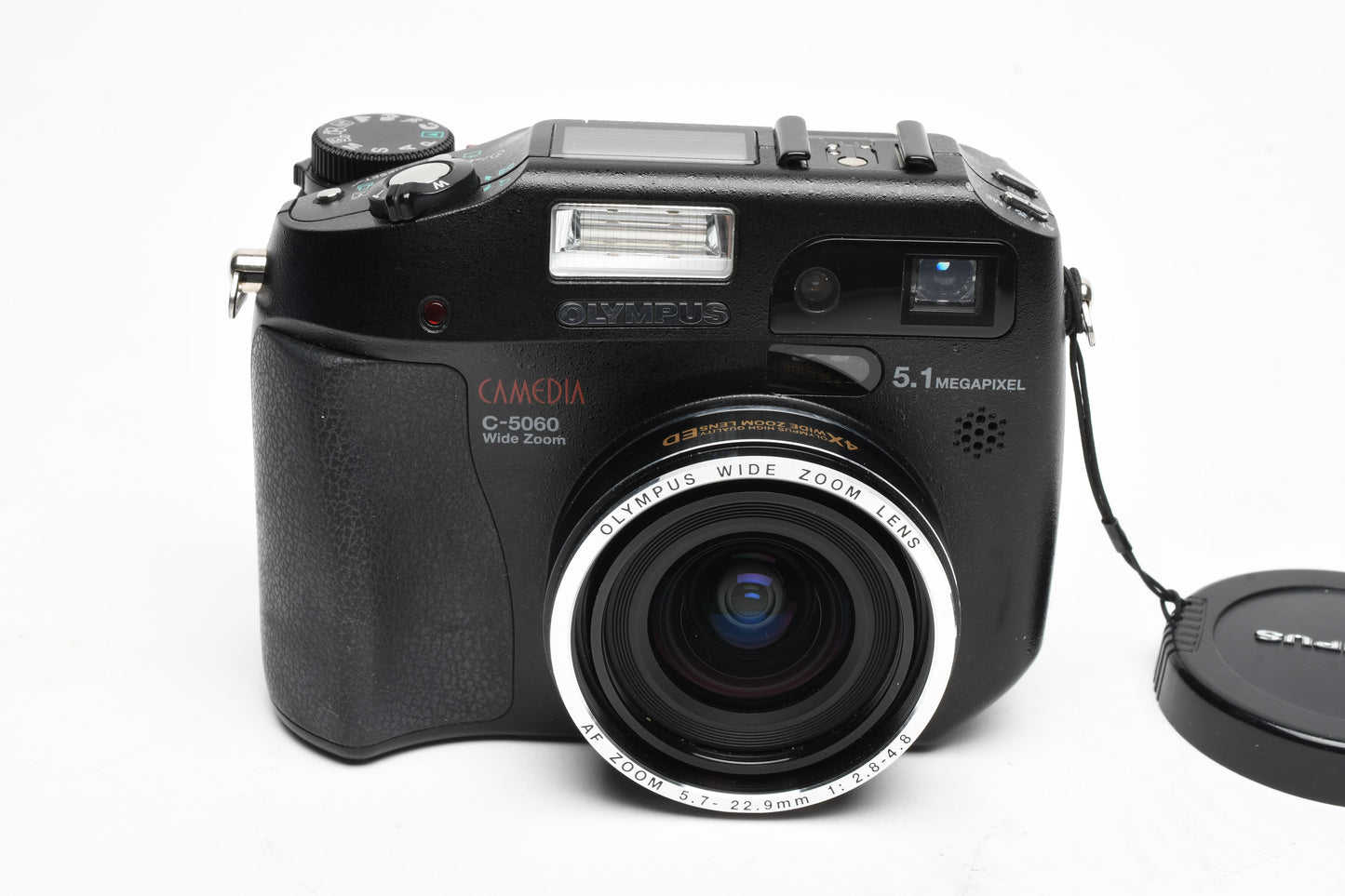 Olympus C5060 5.1MP Digital Point&Shoot camera, CF card, batt+charger, clean