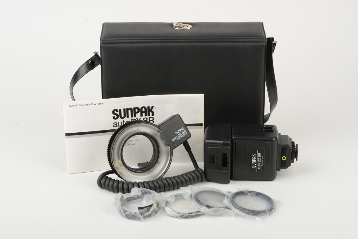 Sunpak Auto DX 8R Ringlight flash system w/Nikon NE-2D mount, step rings, Mint