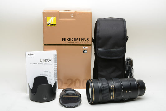 Nikon AF-S Nikkor 70-200mm f2.8G ED VR II zoom lens, hood, UV, boxed, USA