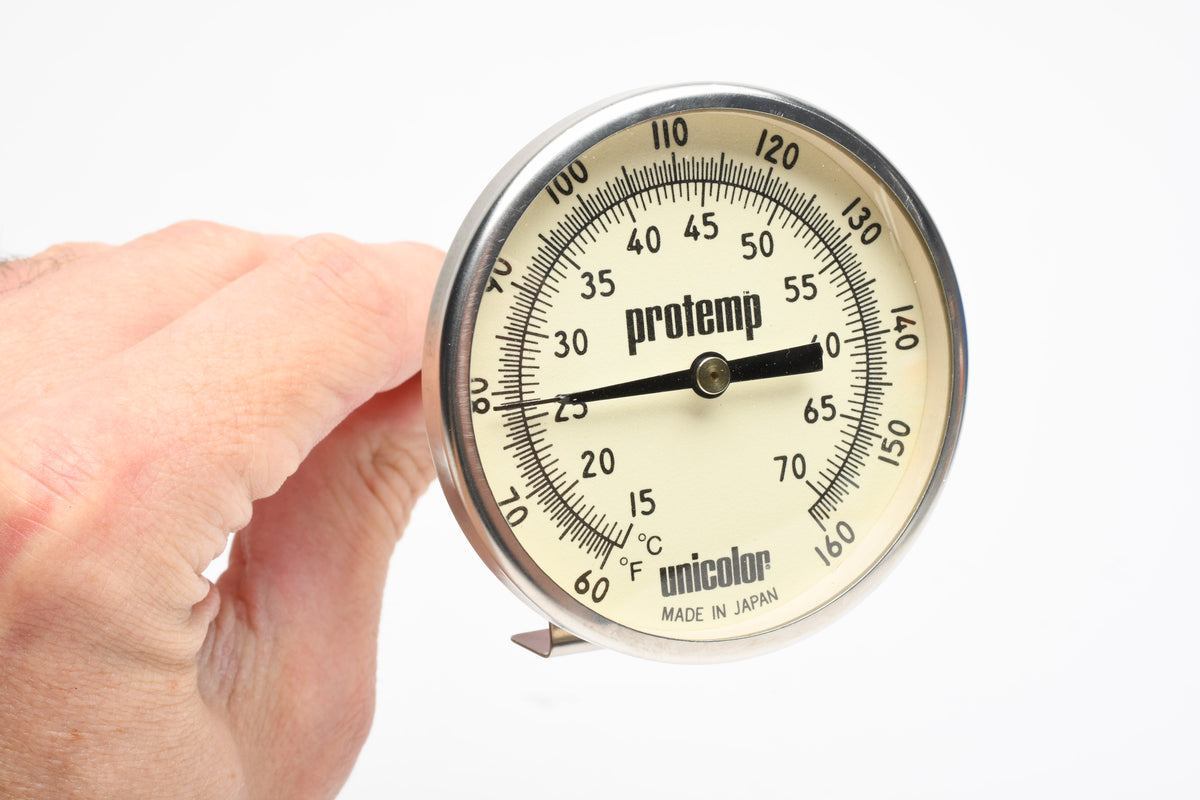2.5" Unicolor ProTemp Dial thermometer w/8" post + tray clip