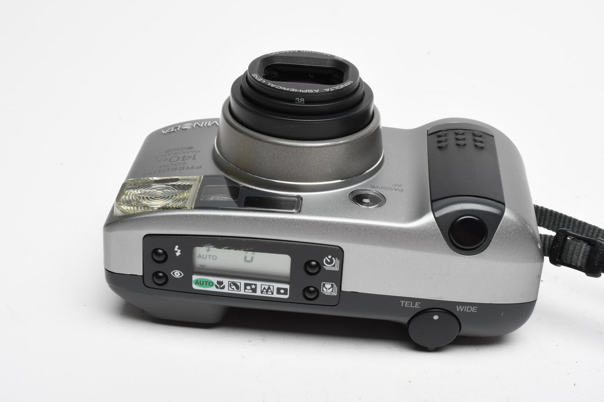 Minolta Freedom Zoom 140EX QD Pano 35mm Point&Shoot w/38-140mm zoom, Tested