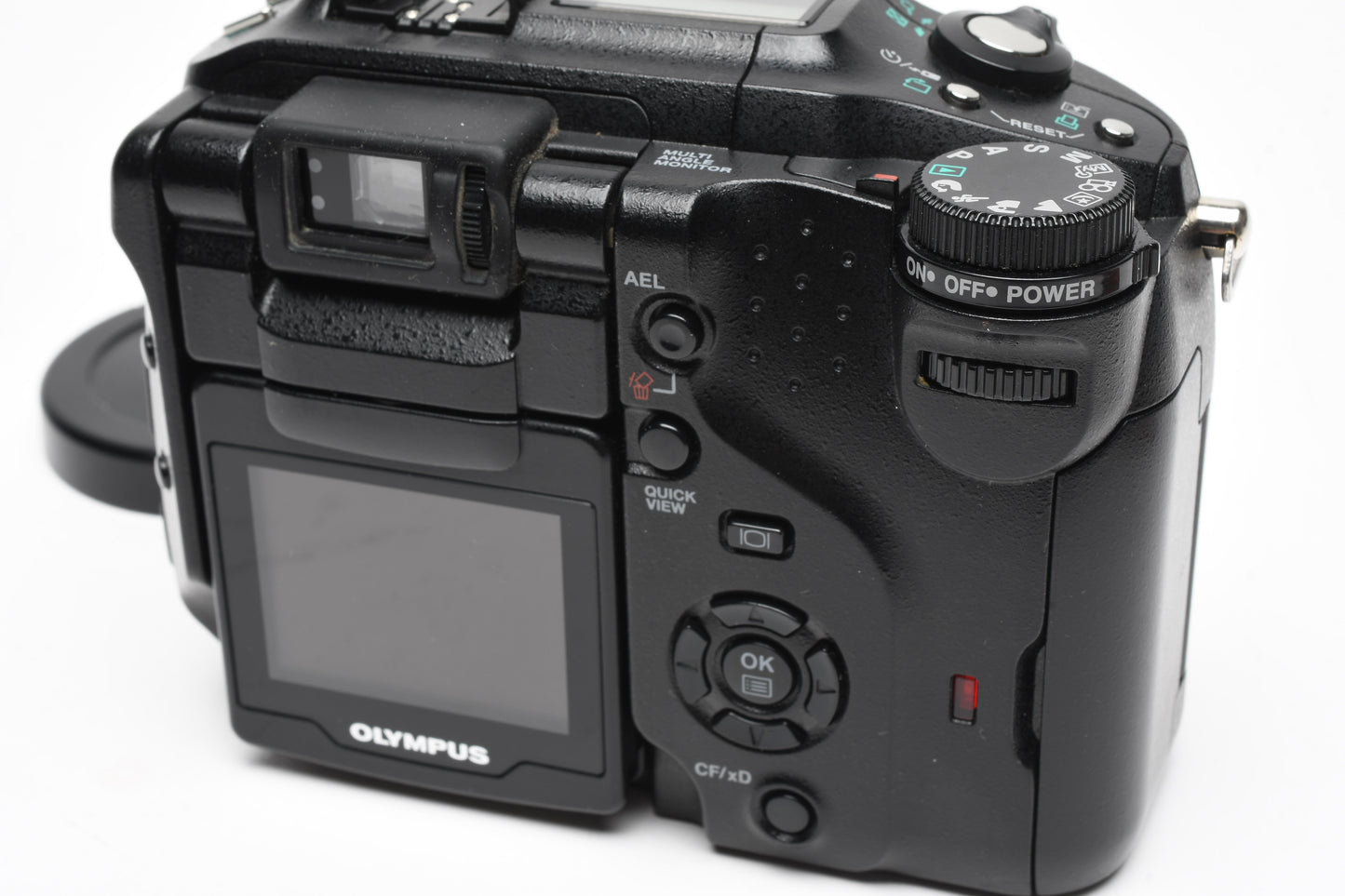 Olympus C5060 5.1MP Digital Point&Shoot camera, CF card, batt+charger, clean